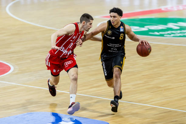 霍伊伦禁区 霍伊伦禁区